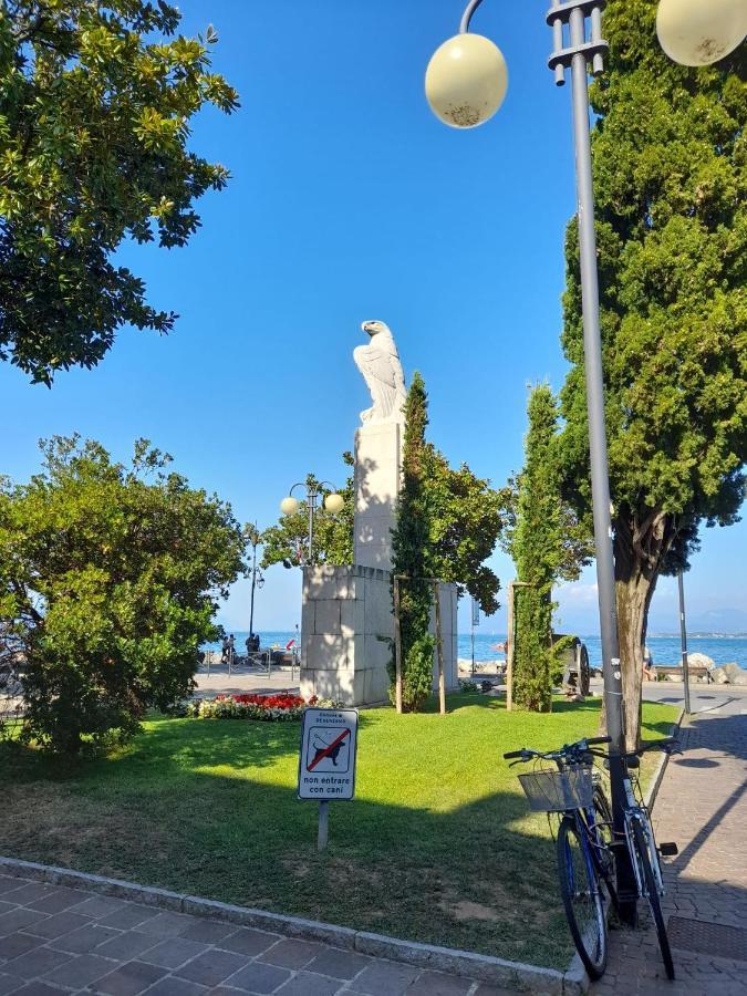 Splendid Lake 2 Desenzano del Garda Exterior photo